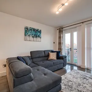 Apartment Comfort 2 Bed And Balcony, Belfast